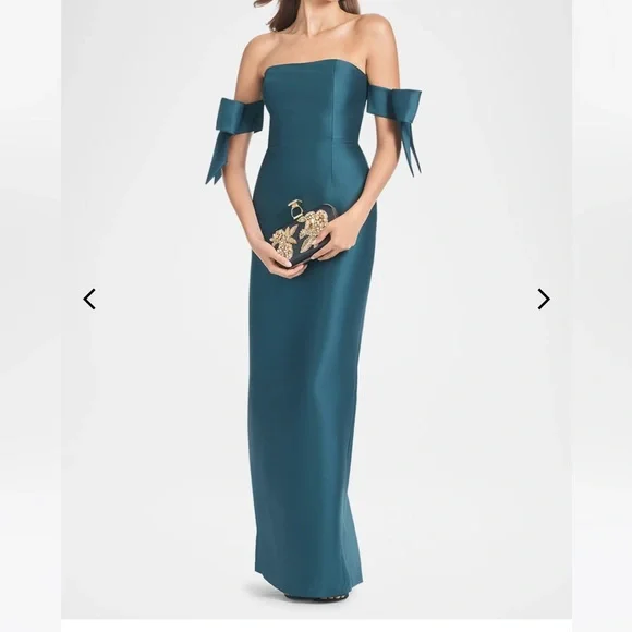 Sachin & Babi Marlena Off-Shoulder Bow Column Gown 6 NWT - Picture 1 of 4